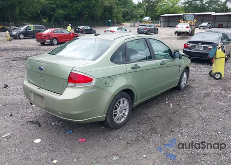2008 Ford Focus Se z USA, uszkodzony, nr VIN 1FAHP35N38W124542